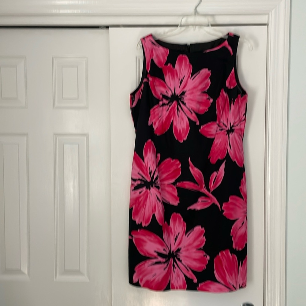 Jones New York back zipper dress